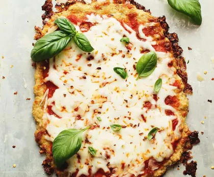 High-Protein Chicken Crust Pizza